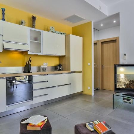 France 82 D - 2 Rooms - Terrace - 1 Min To The Sea Νίκαια Εξωτερικό φωτογραφία